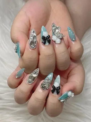 ネイル Lee Nailsのネイルデザイン