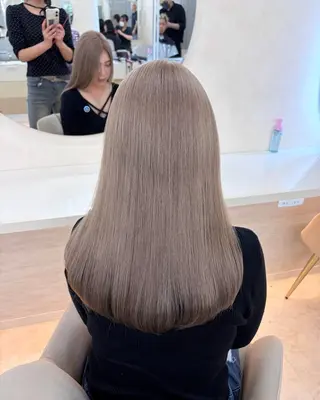 ロング 角田 満帆のヘアスタイル