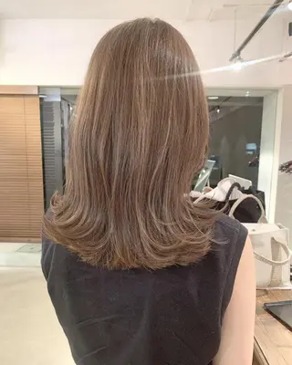 セミロング カラー 透明感カラー✂︎ /縮毛矯正/YUKAのヘアスタイル