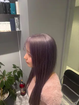 ロング ハイトーン✖️ 縮毛矯正シュンペイのヘアスタイル