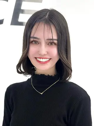 ミディアム カラー ヘアアレンジ 縮毛矯正🤍 盛れるボブ/ひかりのヘアスタイル