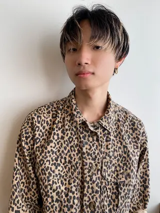 カラー メンズ RIKA韓国ヘア/く びれヘア/上品カラーのヘアスタイル