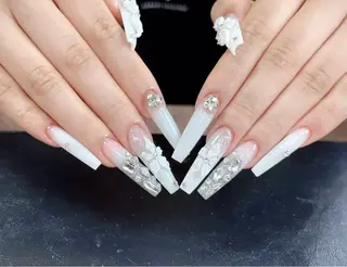 ネイル 小雨 Nail Studio・168のネイルデザイン