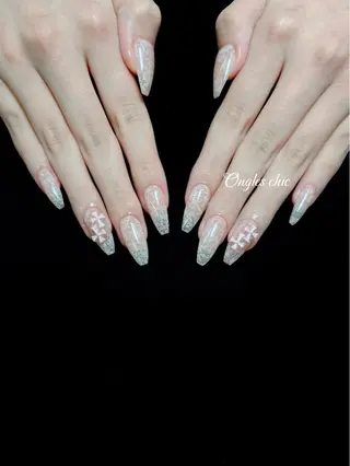 ネイル ongles chicのネイルデザイン
