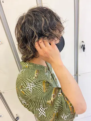 ミディアム 田谷 夏生のヘアスタイル