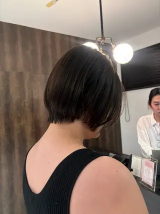 ショート 西野 優夏のヘアスタイル