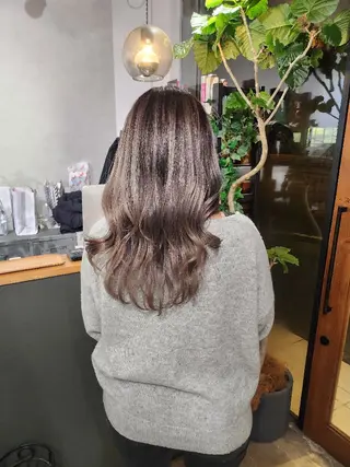 ロング 金田 拓也のヘアスタイル