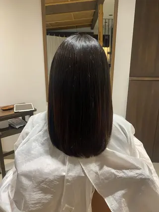 ミディアム 【novem】 serenのヘアスタイル