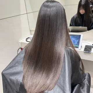 ロング 新宿/ブリーチ矯正 美髪ストレートのヘアスタイル