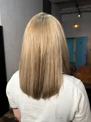 セミロング カラー 透明感カラー/パーマ 🌀アオノのヘアスタイル