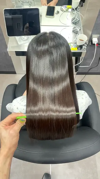 ロング CYNTHIADUE 店長｜ IRISUのヘアスタイル