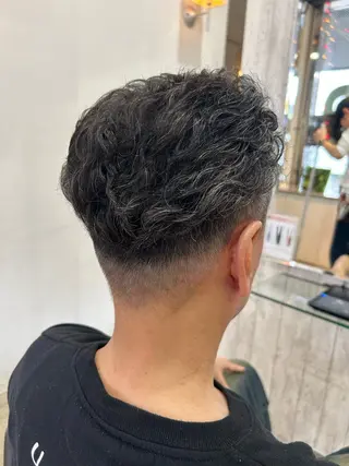 ショート パーマ メンズ 新横浜CLOVER 本店🍀 鈴木 陽太のヘアスタイル