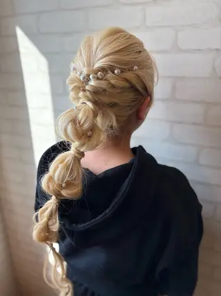 ヘアアレンジ 秋葉 万柚子のヘアスタイル
