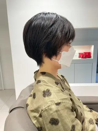 ショート 太田ありさ クリーミーヘアカラーのヘアスタイル
