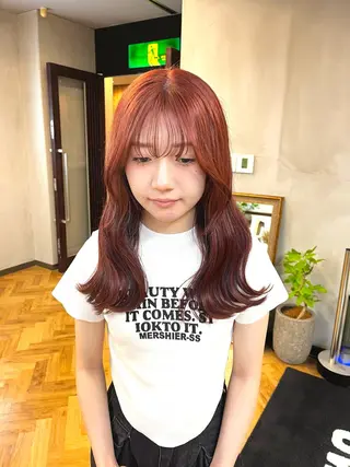 セミロング カラー ヘアアレンジ ena/ブリーチなし 透明感・レイヤー🎀のヘアスタイル