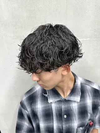 パーマ メンズ 山本 莉人のヘアスタイル