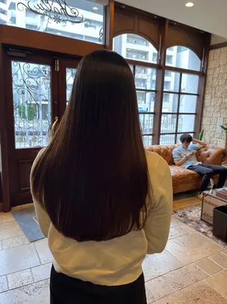 ロング 縮毛矯正／艶カラー アオキタイキのヘアスタイル