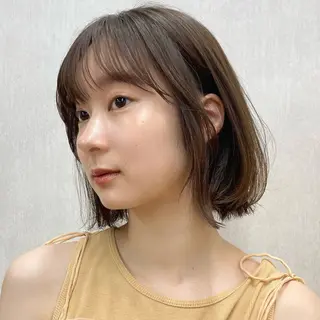 ショート カラー 顔まわり🥨レイヤー /透明感/水口舞奈のヘアスタイル
