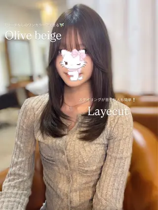セミロング カラー 𝘈𝘐𝘙𝘐♡ レイヤーカットのヘアスタイル
