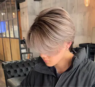 メンズ メンズ縮毛矯正 🎖アジマ リョオのヘアスタイル