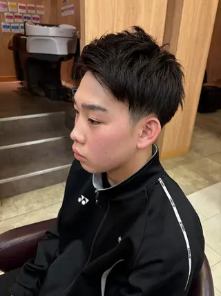 メンズ むらもと ゆうのヘアスタイル