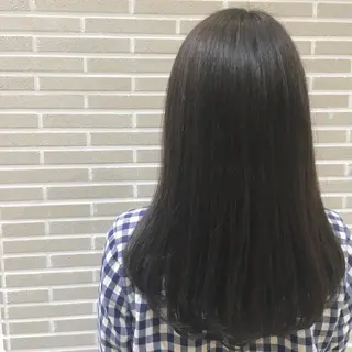 カラー 植田 菜月のヘアスタイル