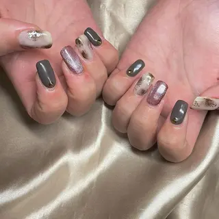ミディアム カラー パーマ ヘアアレンジ キッズ ネイル マツエク・マツパ el. by Aoのネイルデザイン
