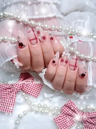 ネイル 🎀Mai 🎀7/7🈳⟡.·のネイルデザイン