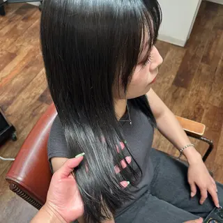 セミロング カラー 小林 瑞穂のヘアスタイル