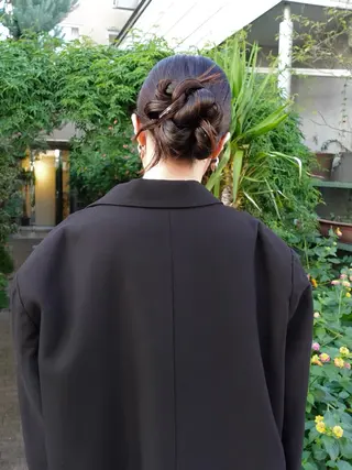 ロング カラー ヘアアレンジ mina 🌷のヘアスタイル