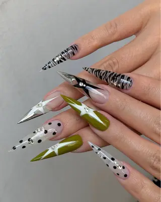 ネイル NiJi Nailsのネイルデザイン