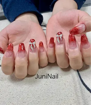 ネイル JuniNail 주니네일🇰🇷suのネイルデザイン