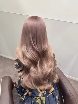 ロング グレー/ベージュ /髪質改善 れいとのヘアスタイル