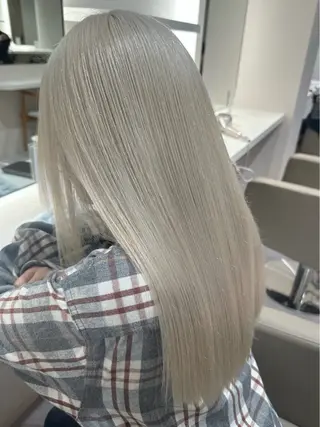 ロング カラー 尾関 隼多のヘアスタイル