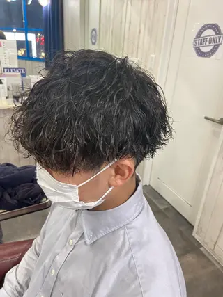 ショート パーマ メンズ カットパーマ✂️ 小坂田玲亜のヘアスタイル