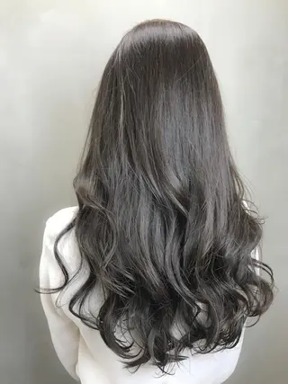 ロング カラー 【透明感、艶髪】西村 有司のヘアスタイル