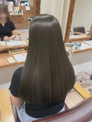 ロング 暖色ｶﾗｰ/ ﾏﾂｴｸれな🍒のヘアスタイル