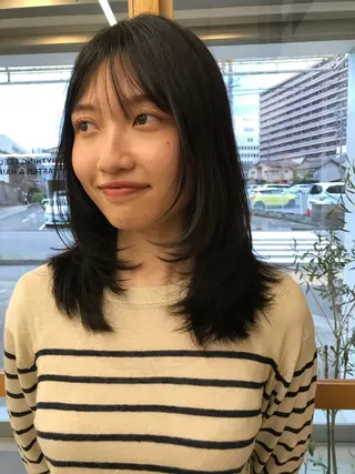 ミディアム 【HI / YA】 ｓｕｚｕのヘアスタイル