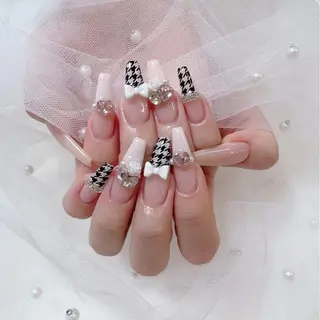 ネイル Ami Meliaのネイルデザイン