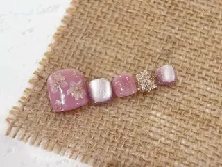 ネイル M+  Beauty Salonのネイルデザイン