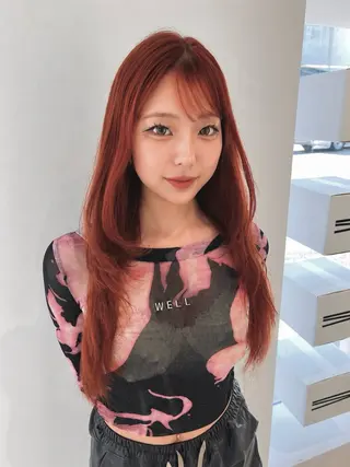 カラー nanase / レイヤーカットのヘアスタイル