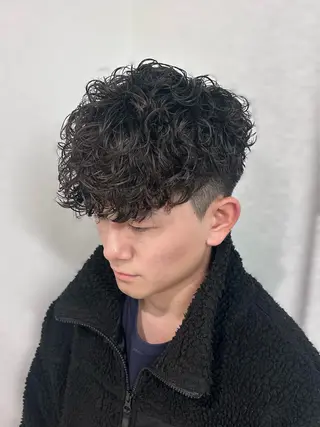 パーマ メンズ 奥村 悠晏のヘアスタイル