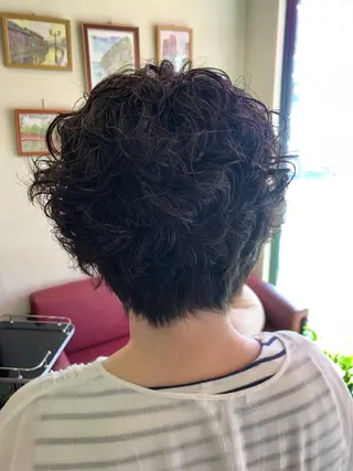 ショート パーマ 織田 英之のヘアスタイル