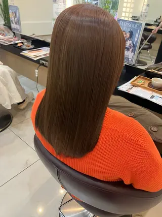 セミロング yukari 艶髪ヘアのヘアスタイル