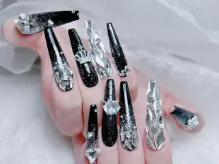 ネイル MUNI🎀 NAIL のネイルデザイン