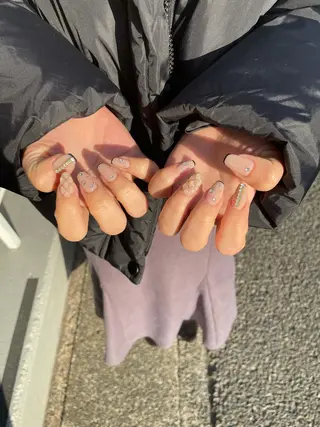 ネイル LAVISH 大和店 🤱子連れ大歓迎のネイルデザイン