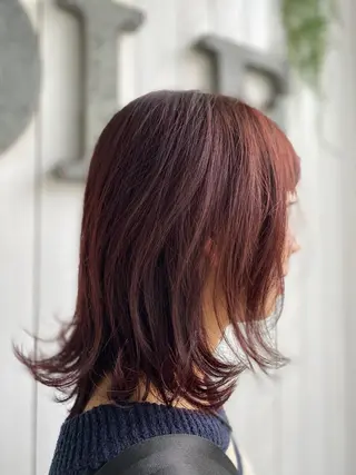 ミディアム 渡邊 暁史のヘアスタイル