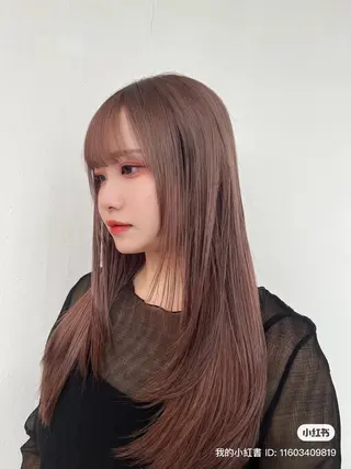 セミロング カラー レイヤー似合わせ 透明感カラーりきやのヘアスタイル