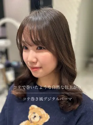 セミロング パーマ 韓国っぽ水光肌カラー マンツーマン🫧なおのヘアスタイル