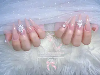 セミロング Linanail Nambaのネイルデザイン